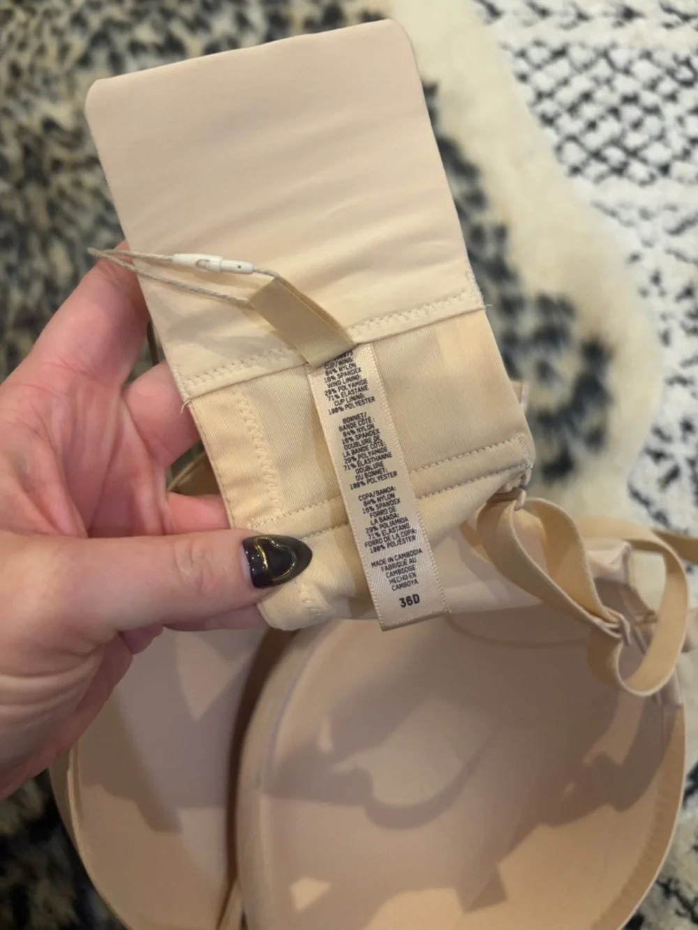 Nude Molded T-Shirt Bra with Light Support - Picture 2 of 3
